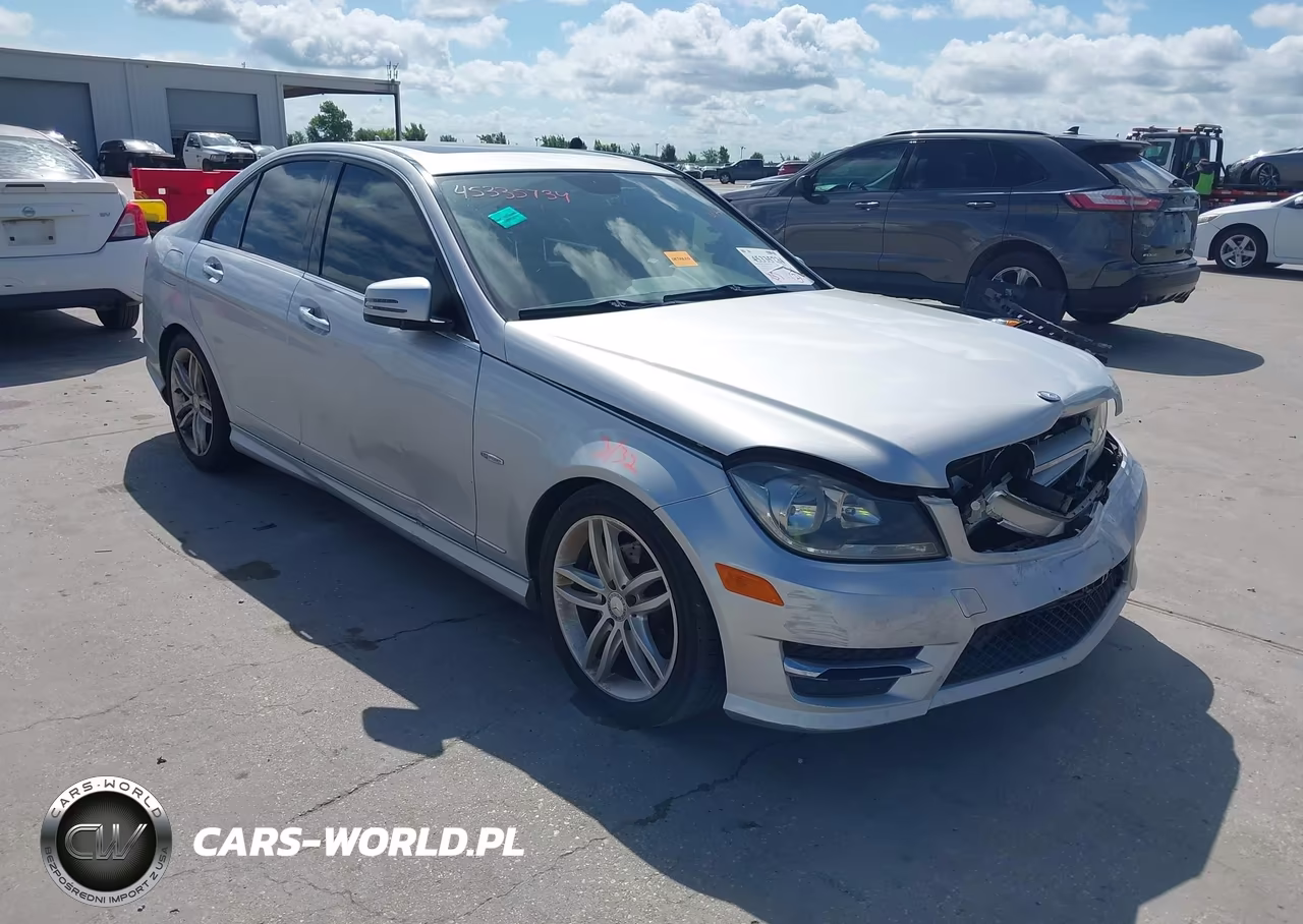 2012 Mercedes-Benz C 250 Sport – zdjęcie 1 z 17