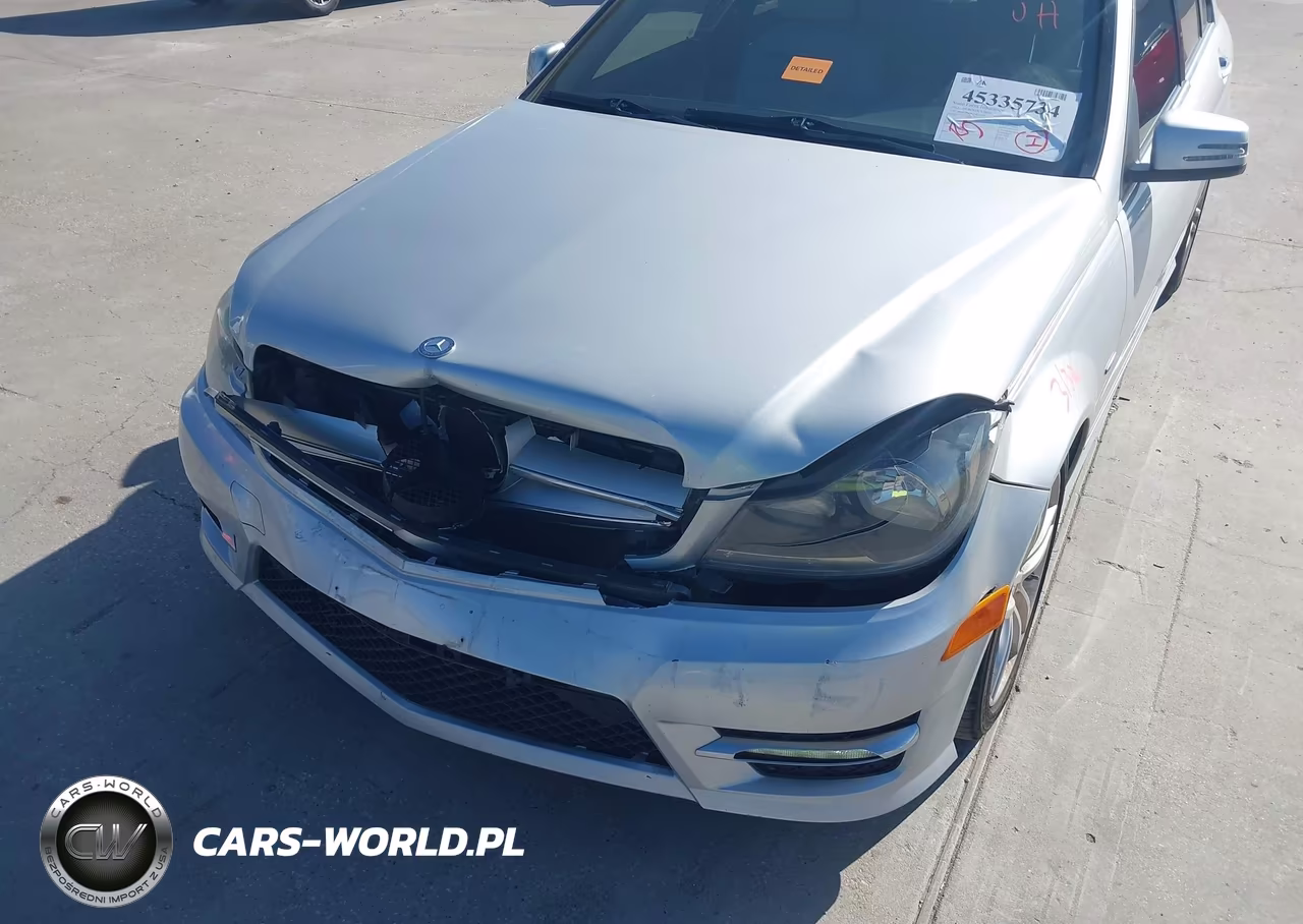 2012 Mercedes-Benz C 250 Sport VIN:WDDGF4HB7CR215505 - 6