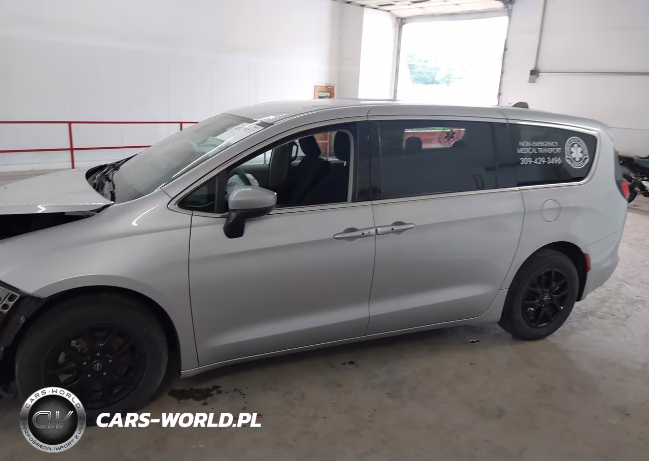 2023 Chrysler Voyager Lx VIN:2C4RC1CG6PR516263 - 15