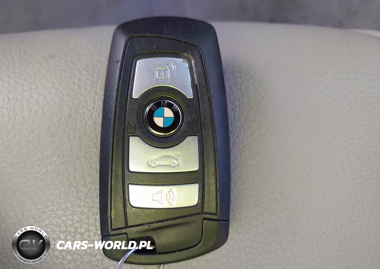 2012 BMW 528I xDrive VIN:WBAXH5C5XCDW08047 - 11