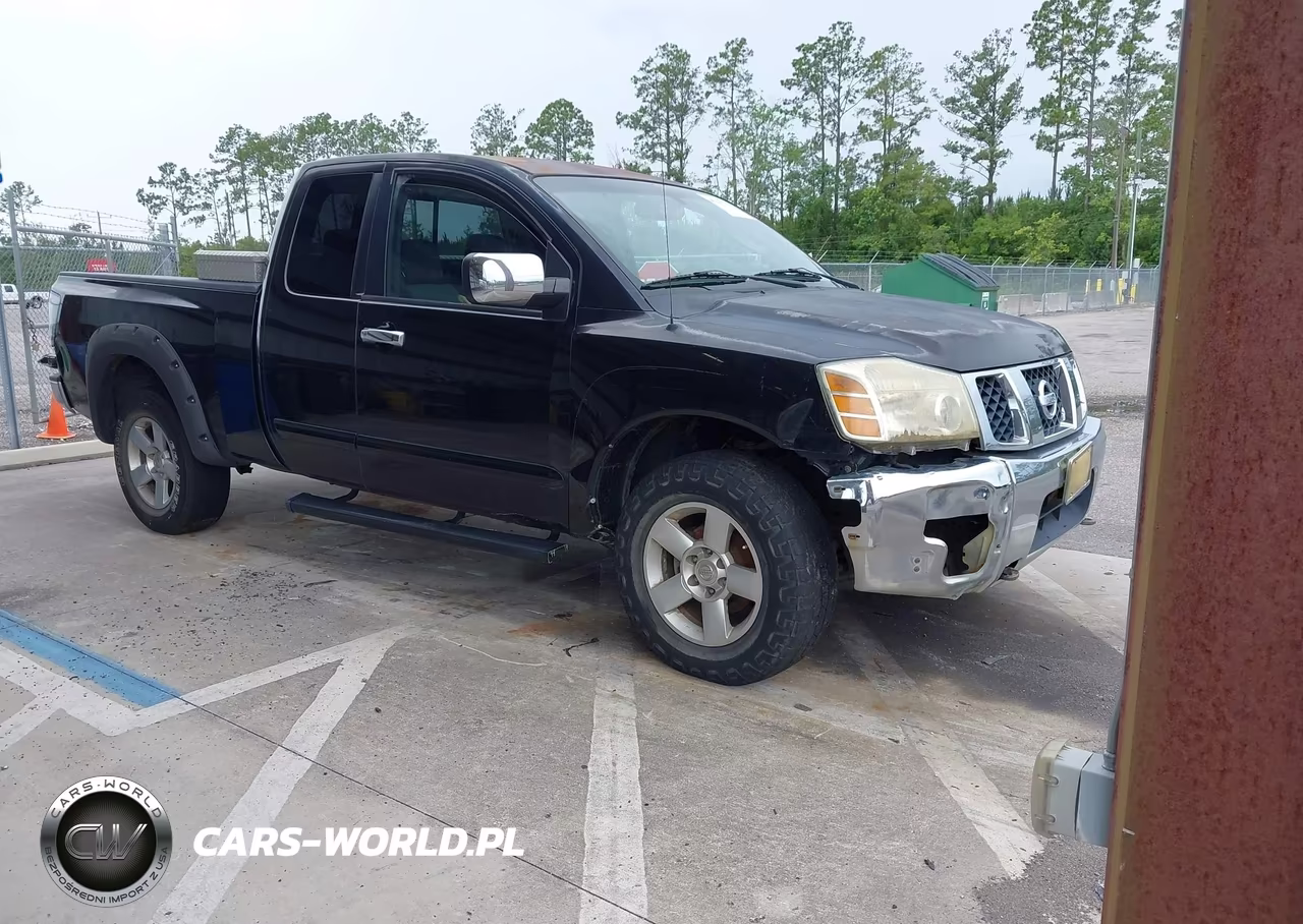 2004 Nissan Titan Se