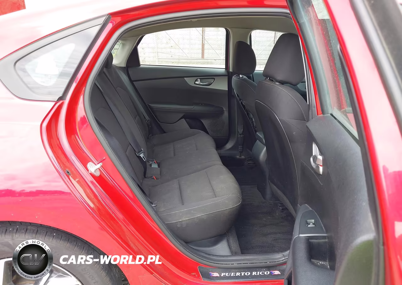 2021 Kia Forte Lxs VIN:3KPF24AD1ME390178 - 8