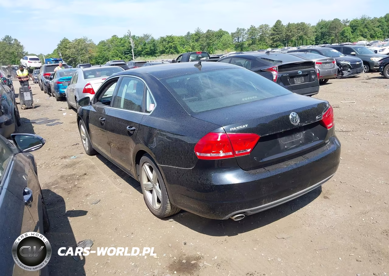 2012 Volkswagen Passat 2.5L Se VIN:1VWBP7A3XCC051009 - 3