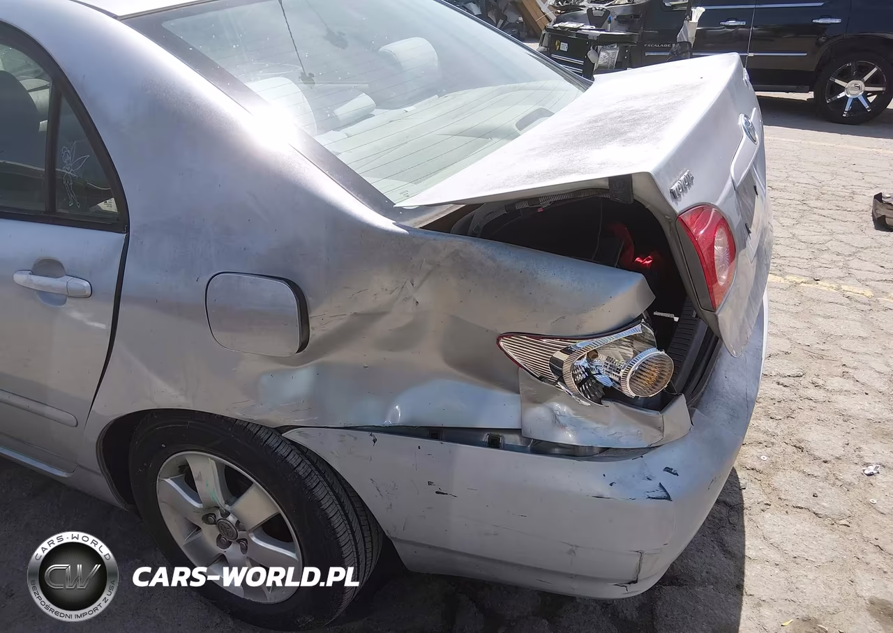 2006 Toyota Corolla Le VIN:1NXBR32E66Z700126 - 13