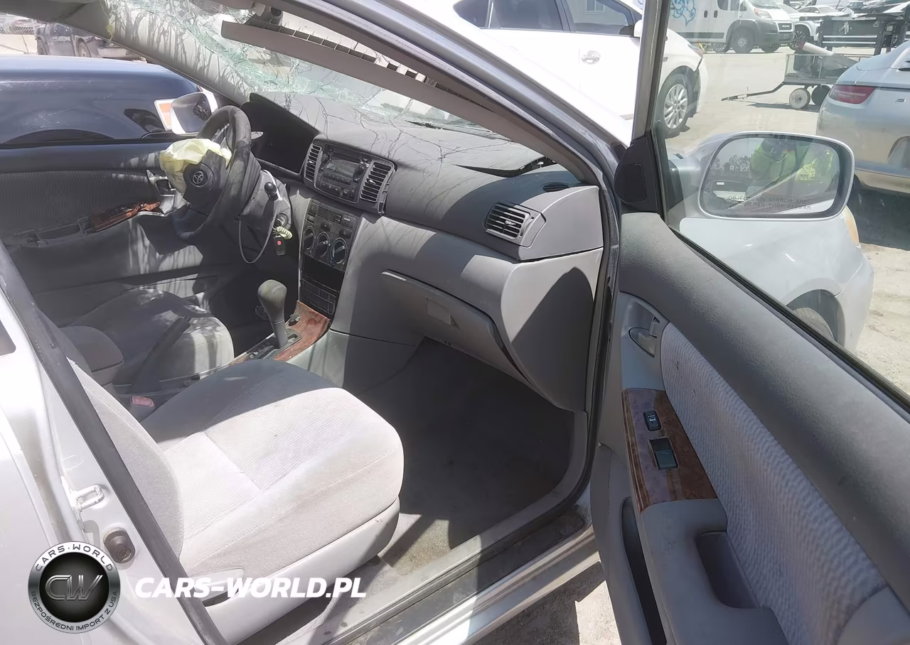2006 Toyota Corolla Le VIN:1NXBR32E66Z700126 - 5
