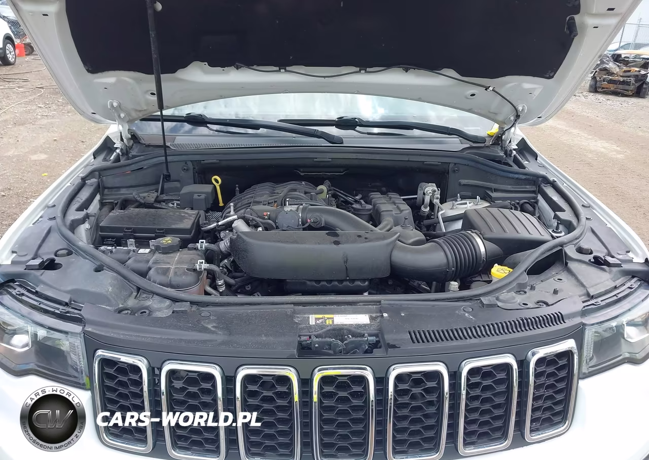 2018 Jeep Grand Cherokee Altitude 4X4 VIN:1C4RJFAG6JC103734 - 10