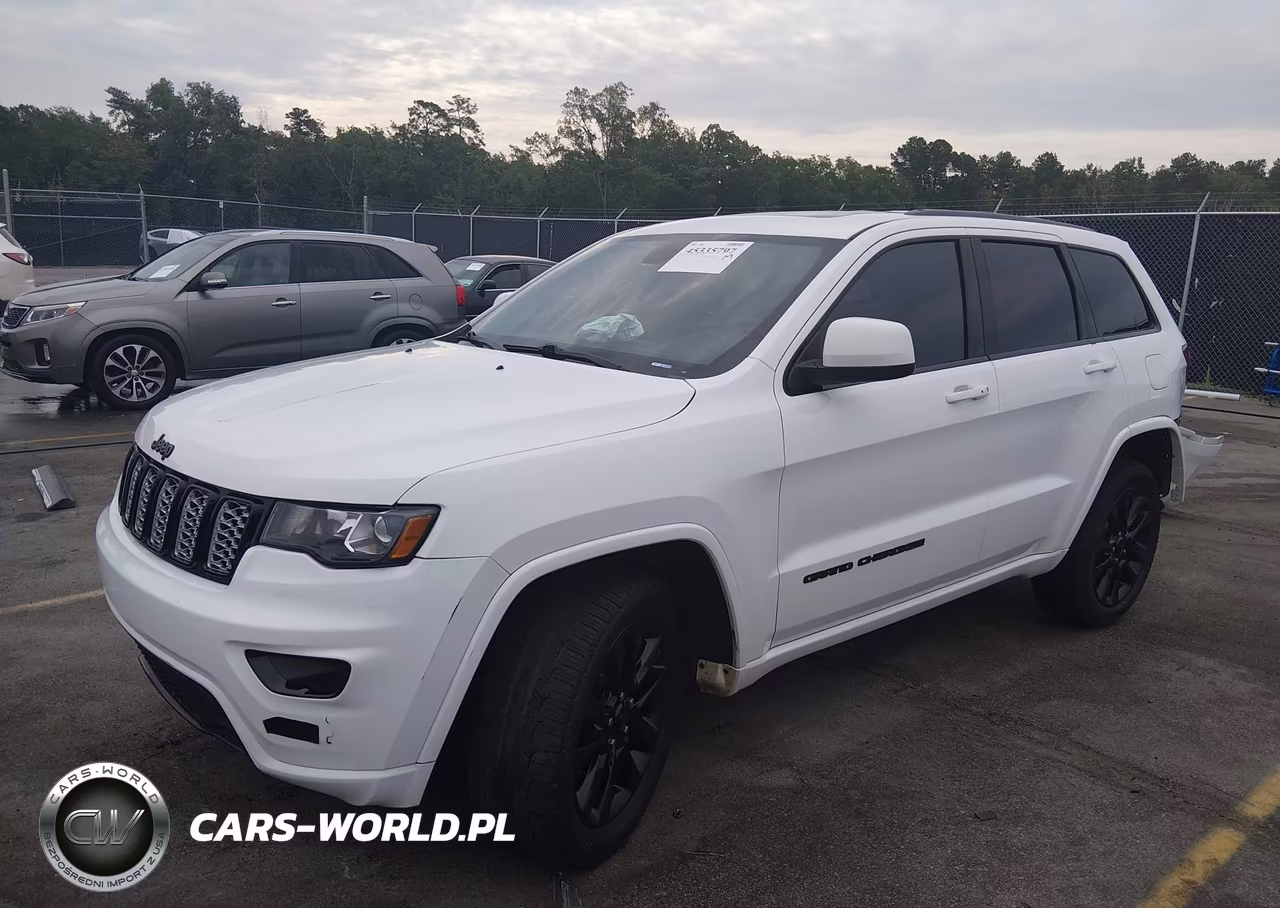 2019 Jeep Grand Cherokee Altitude 4X4 VIN:1C4RJFAG2KC810833 - 2