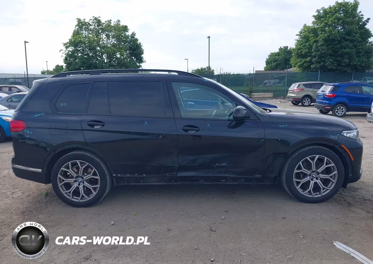 2022 BMW X7 xDrive40I VIN:5UXCW2C00N9L52046 - 12