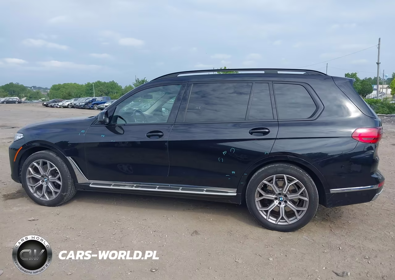 2022 BMW X7 xDrive40I VIN:5UXCW2C00N9L52046 - 13