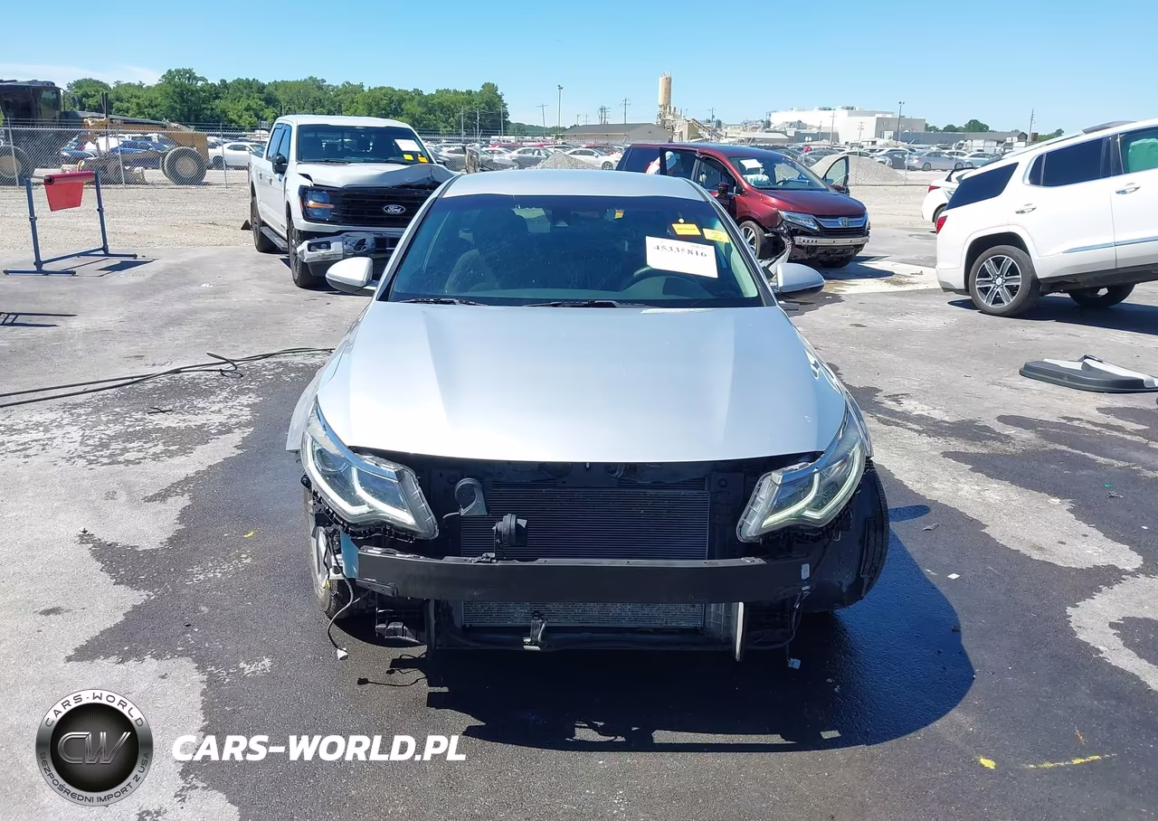 2019 Kia Optima Lx VIN:5XXGT4L31KG283853 - 13