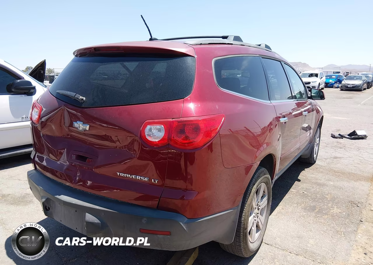 2010 Chevrolet Traverse Lt VIN:1GNLRFED4AJ198019 - 4