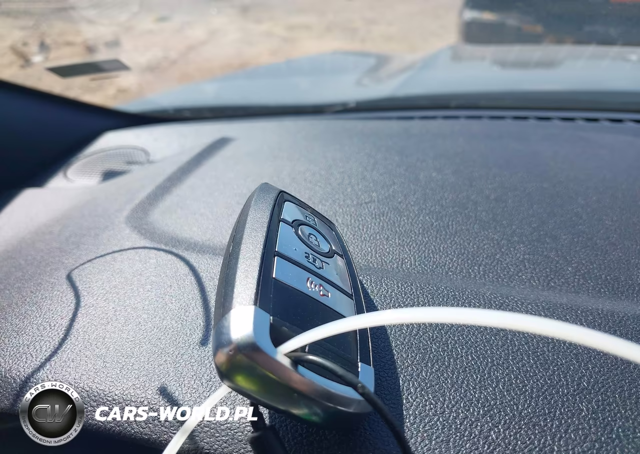 2025 Ford Escape St-Line VIN:1FMCU0MN8SUB02886 - 11