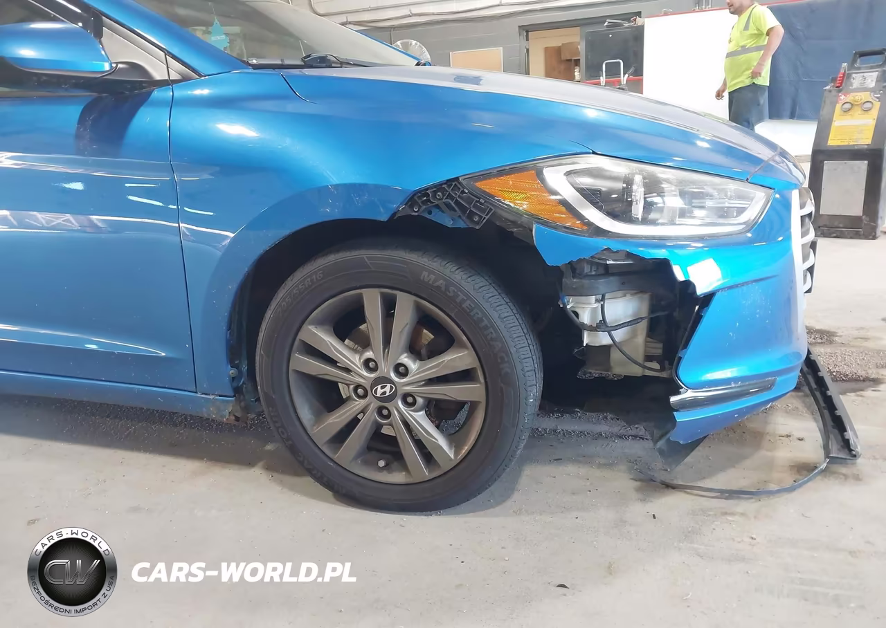 2017 Hyundai Elantra Se VIN:5NPD84LF7HH076119 - 6