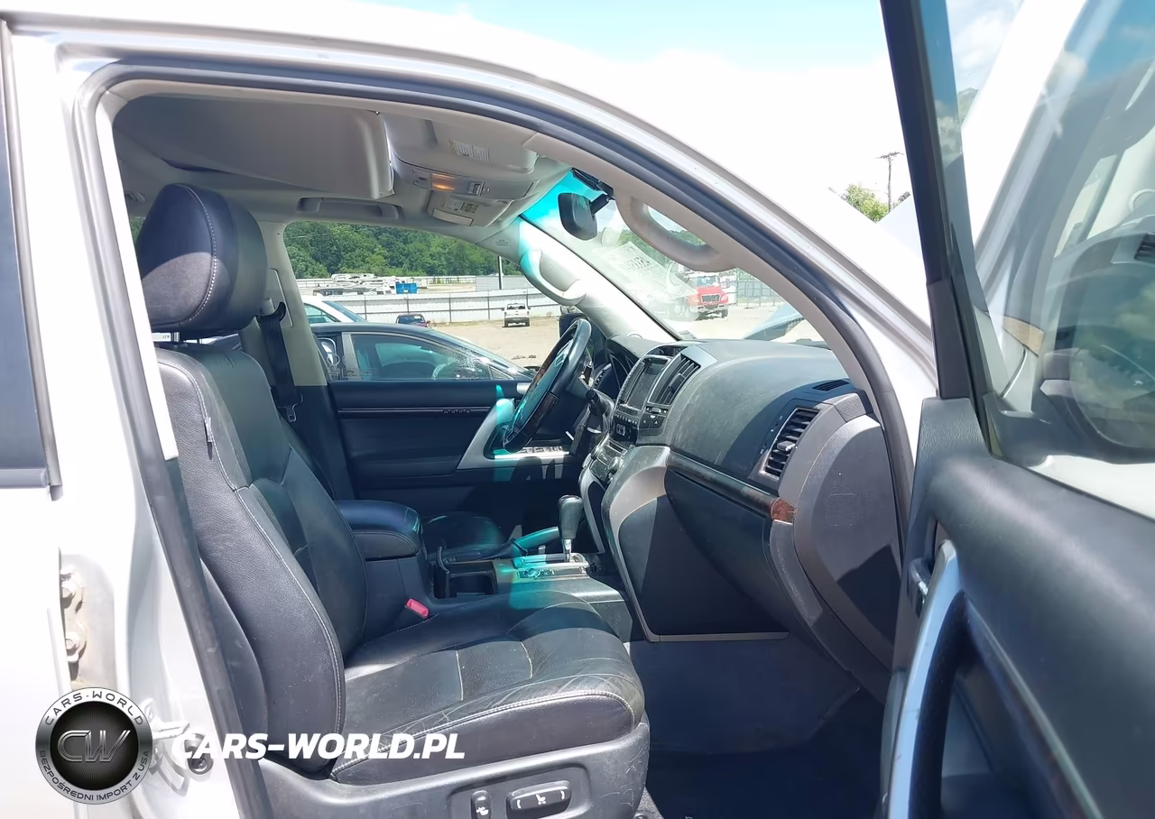 2013 Toyota Land Cruiser V8 VIN:JTMHY7AJ3D4021113 - 5