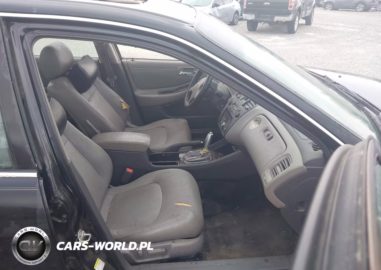 2002 Honda Accord 3.0 Ex VIN:1HGCG16582A012235 - 5
