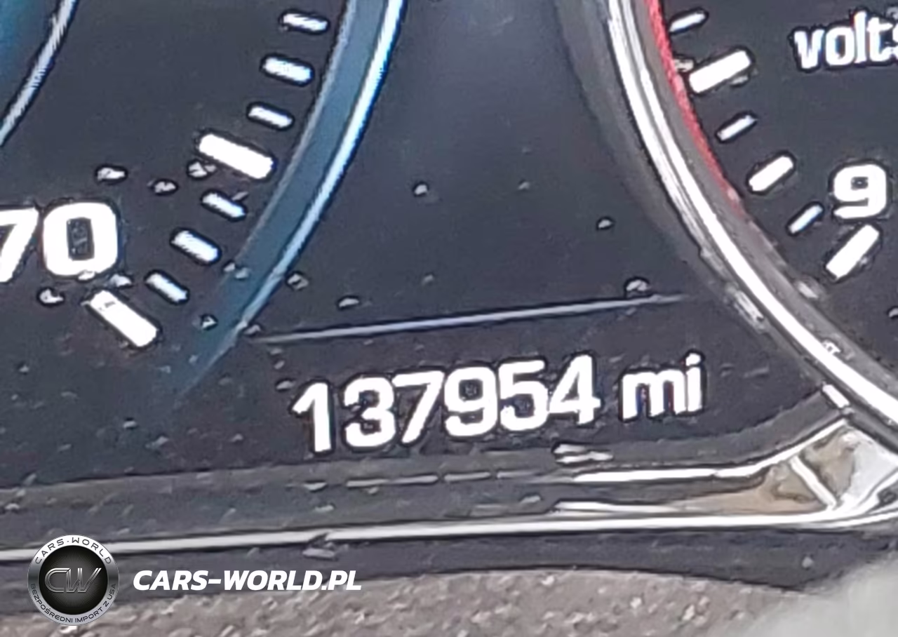 2019 GMC Acadia Denali VIN:1GKKNXLS1KZ111918 - 16