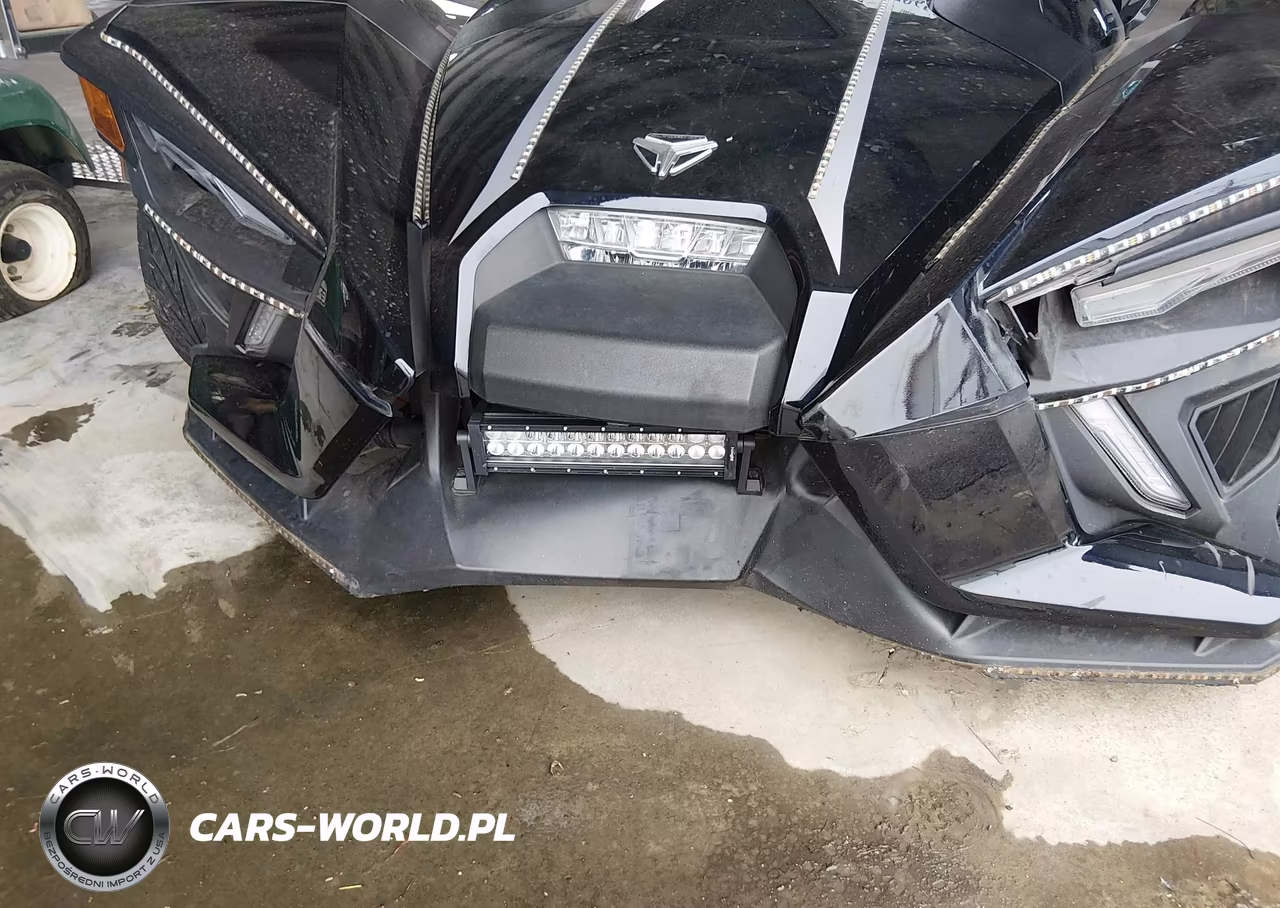 2021 Polaris Slingshot Sl VIN:57XAAPHD8M8146078 - 6