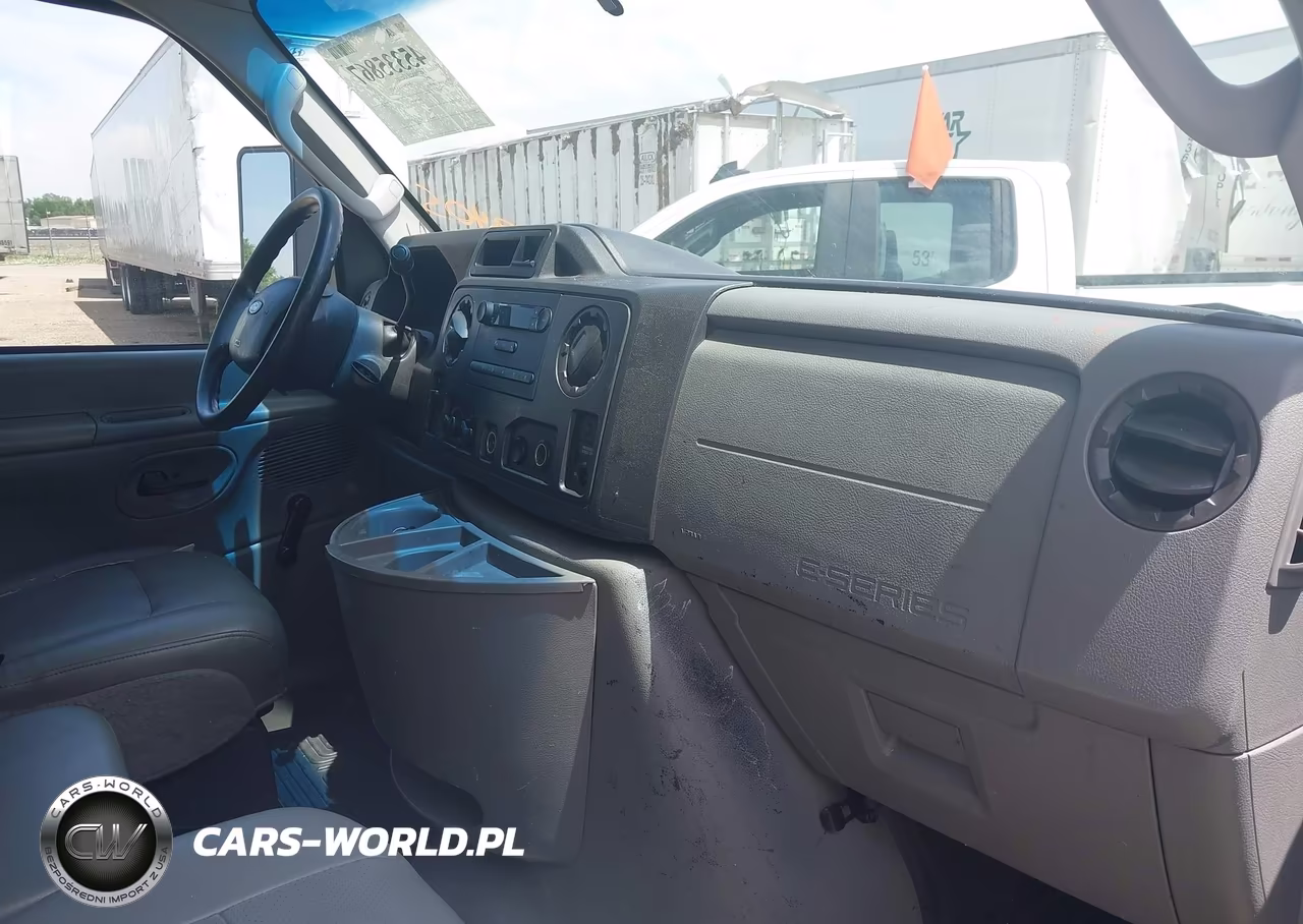 2009 Ford E-450 Cutaway VIN:1FDXE45S39DA86911 - 6