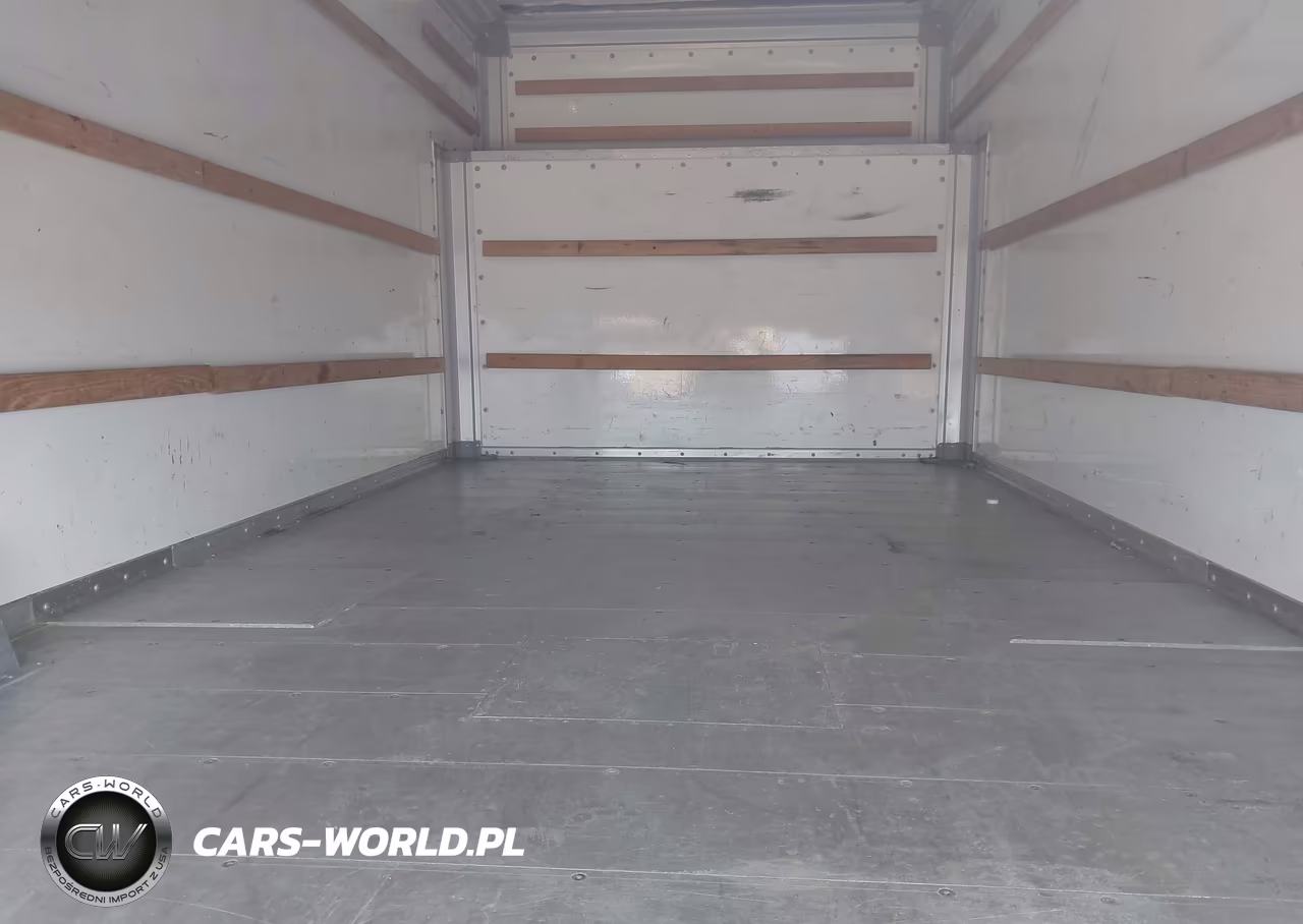 2009 Ford E-450 Cutaway VIN:1FDXE45S39DA86911 - 7