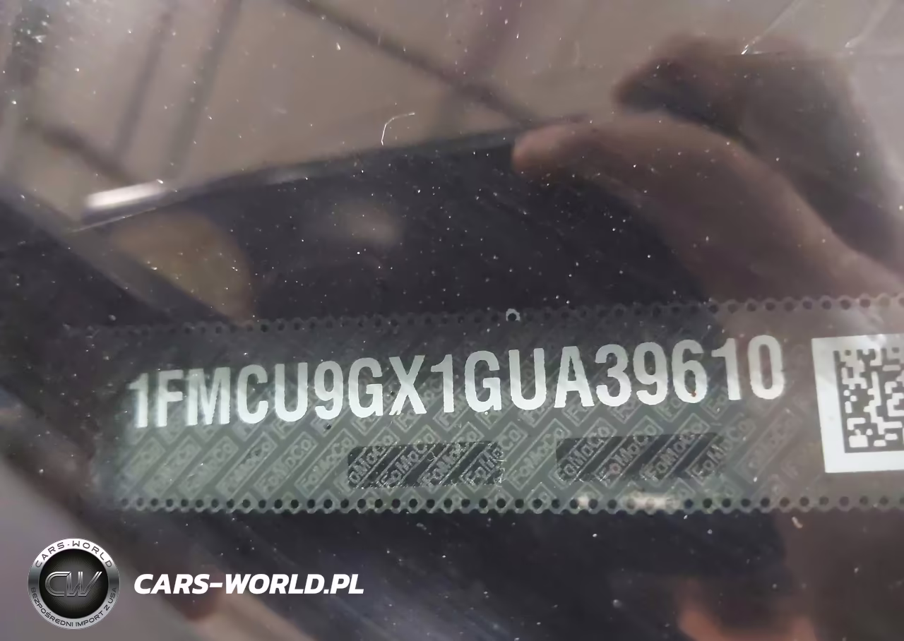 2016 Ford Escape Se VIN:1FMCU9GX1GUA39610 - 9