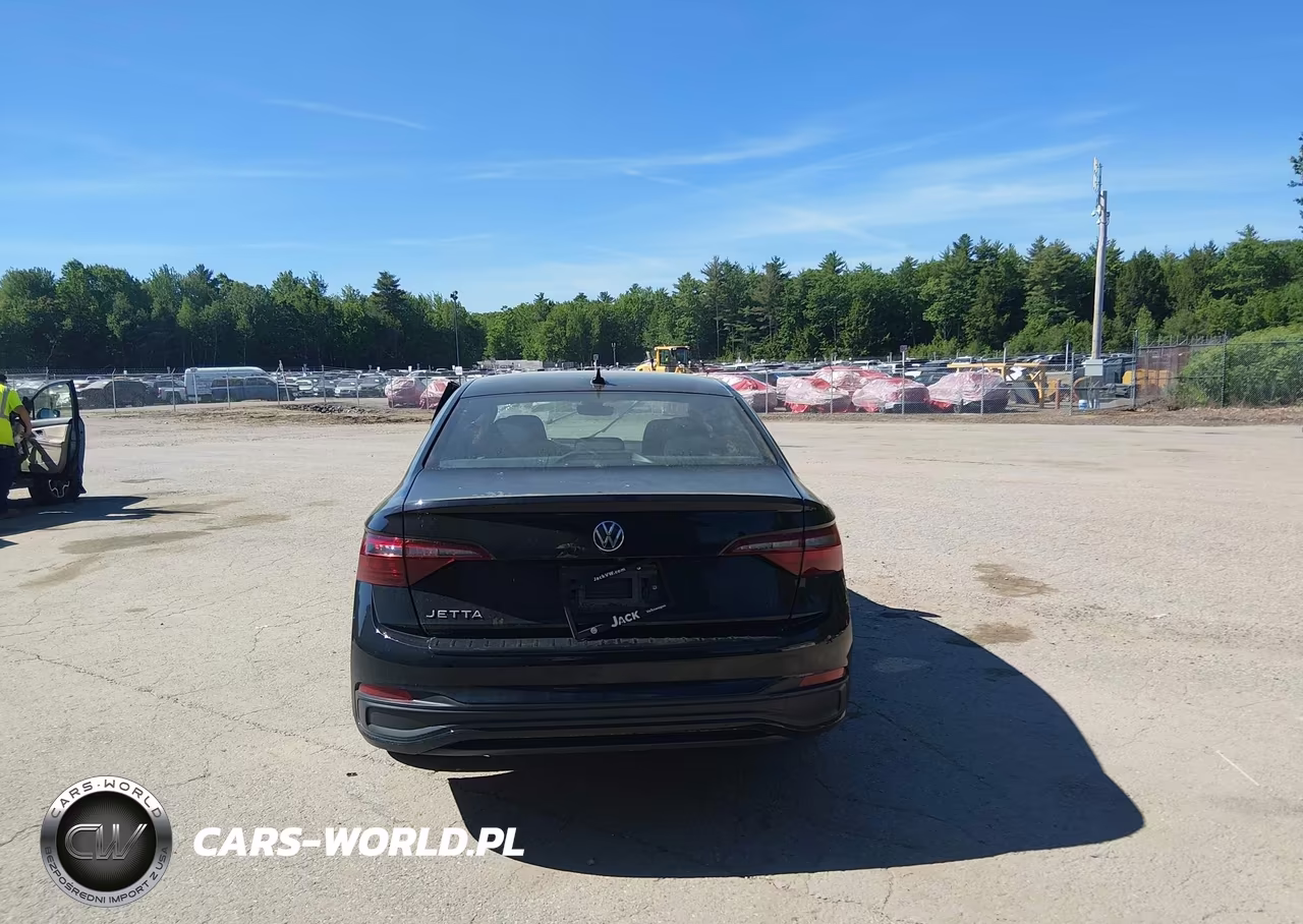2024 Volkswagen Jetta 1.5T Sport VIN:3VWBM7BU3RM066040 - 16