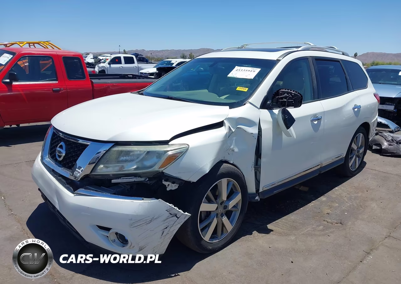 2015 Nissan Pathfinder Platinum VIN:5N1AR2MN5FC633026 - 2
