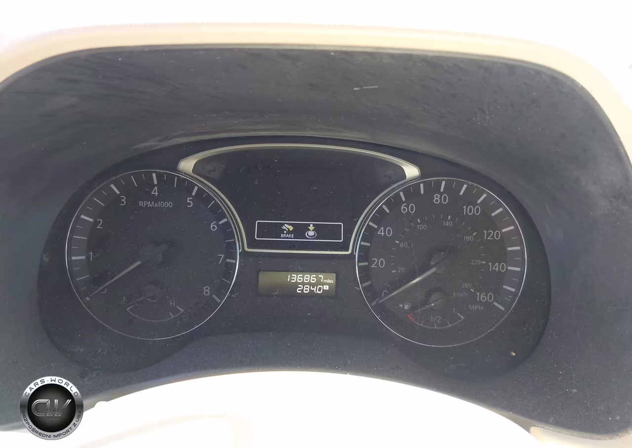 2015 Nissan Pathfinder Platinum VIN:5N1AR2MN5FC633026 - 7