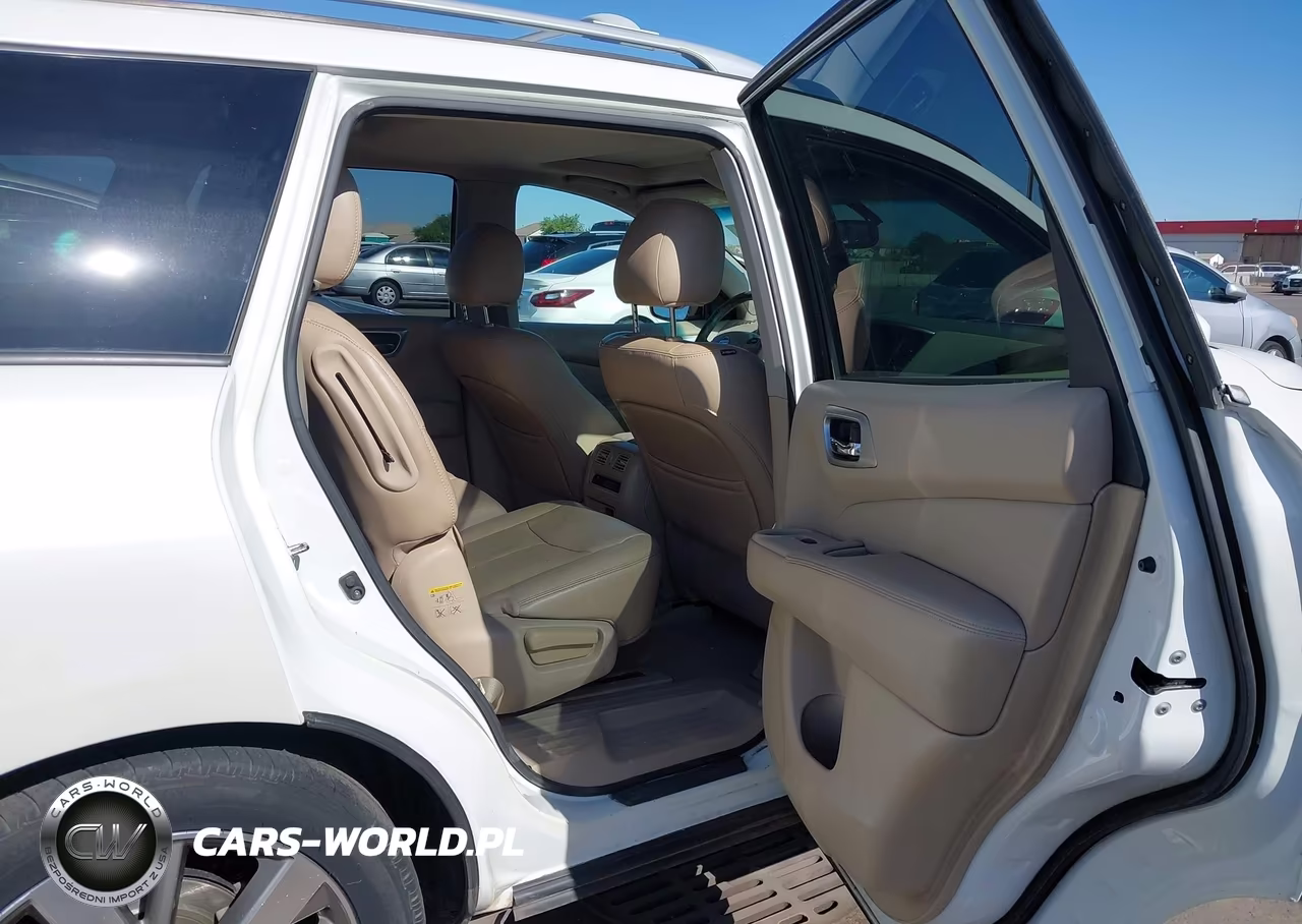 2015 Nissan Pathfinder Platinum VIN:5N1AR2MN5FC633026 - 8
