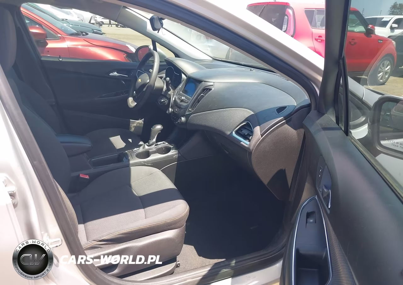 2019 Chevrolet Cruze Ls VIN:1G1BC5SMXK7148883 - 5