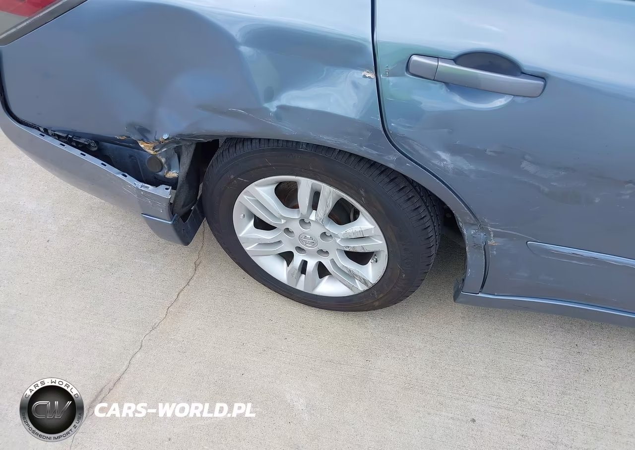 2011 Nissan Altima 2.5 S VIN:1N4AL2APXBN493653 - 6