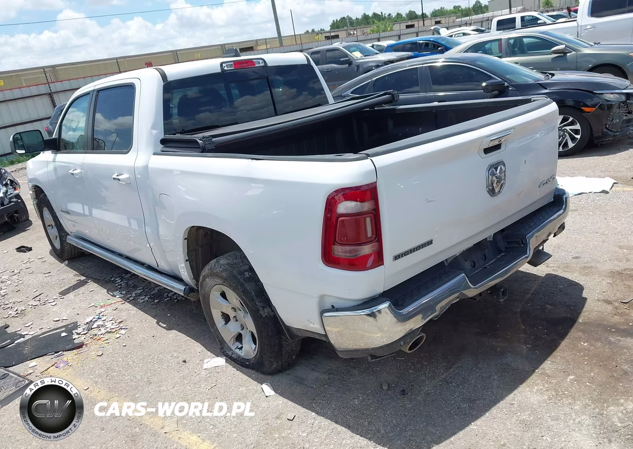 2020 Ram 1500 Big Horn 4X4 5'7 Box VIN:1C6SRFFT0LN338791 - 3