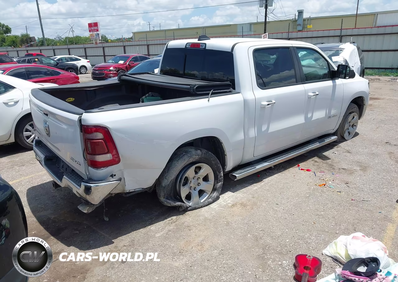 2020 Ram 1500 Big Horn 4X4 5'7 Box VIN:1C6SRFFT0LN338791 - 4