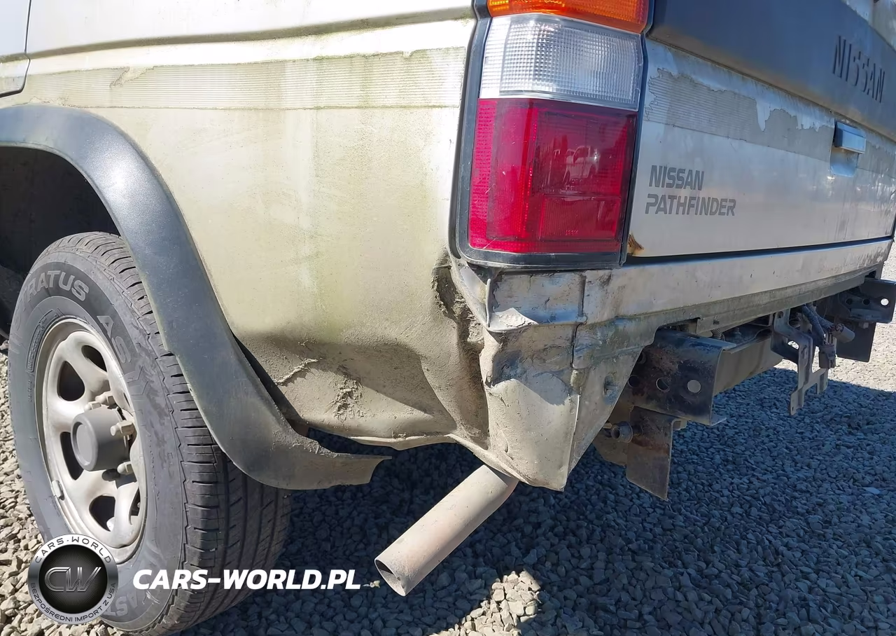 1994 Nissan Pathfinder Le-Se-Xe VIN:JN8HD17Y6RW202784 - 6