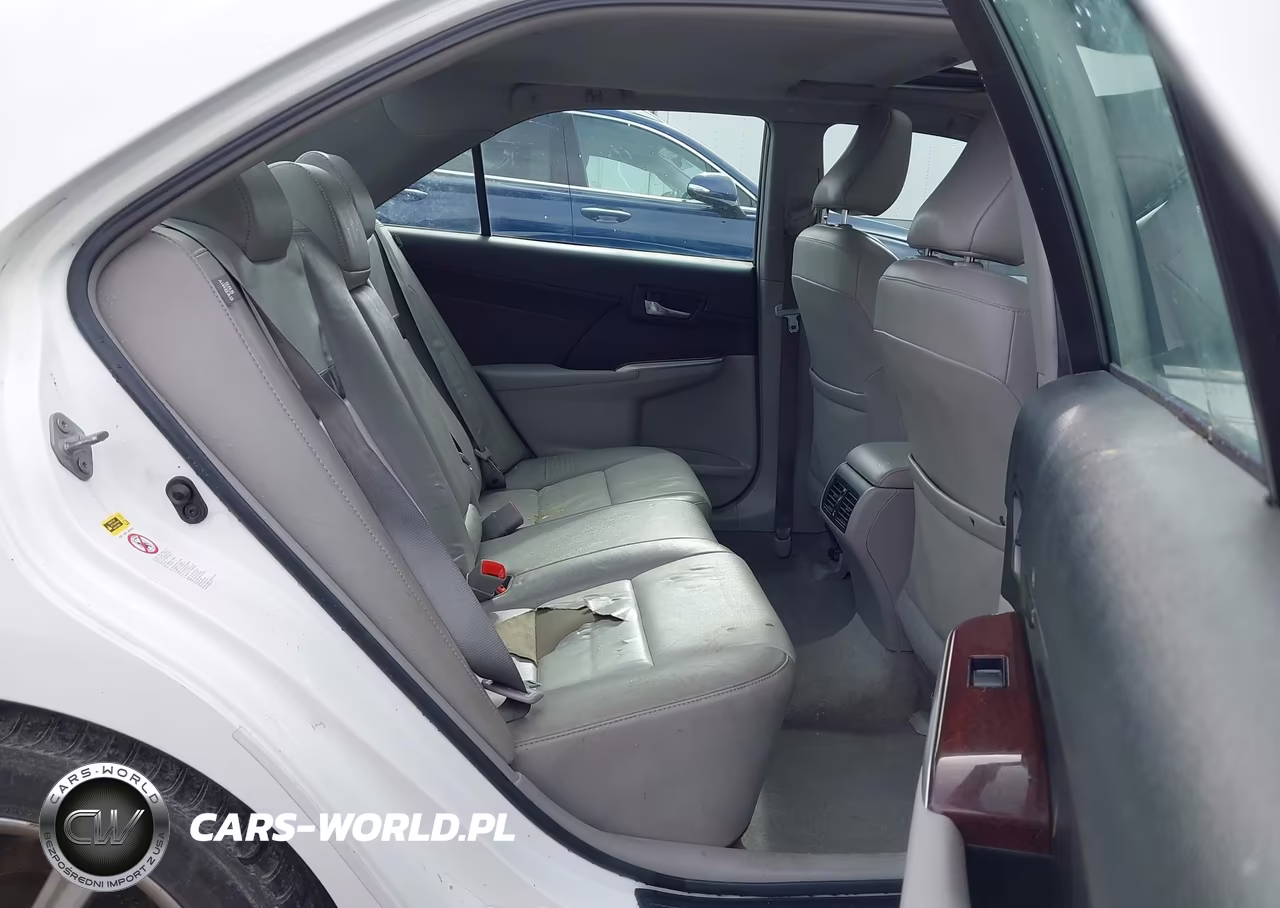 2014 Toyota Camry Xle VIN:4T4BF1FKXER377359 - 18
