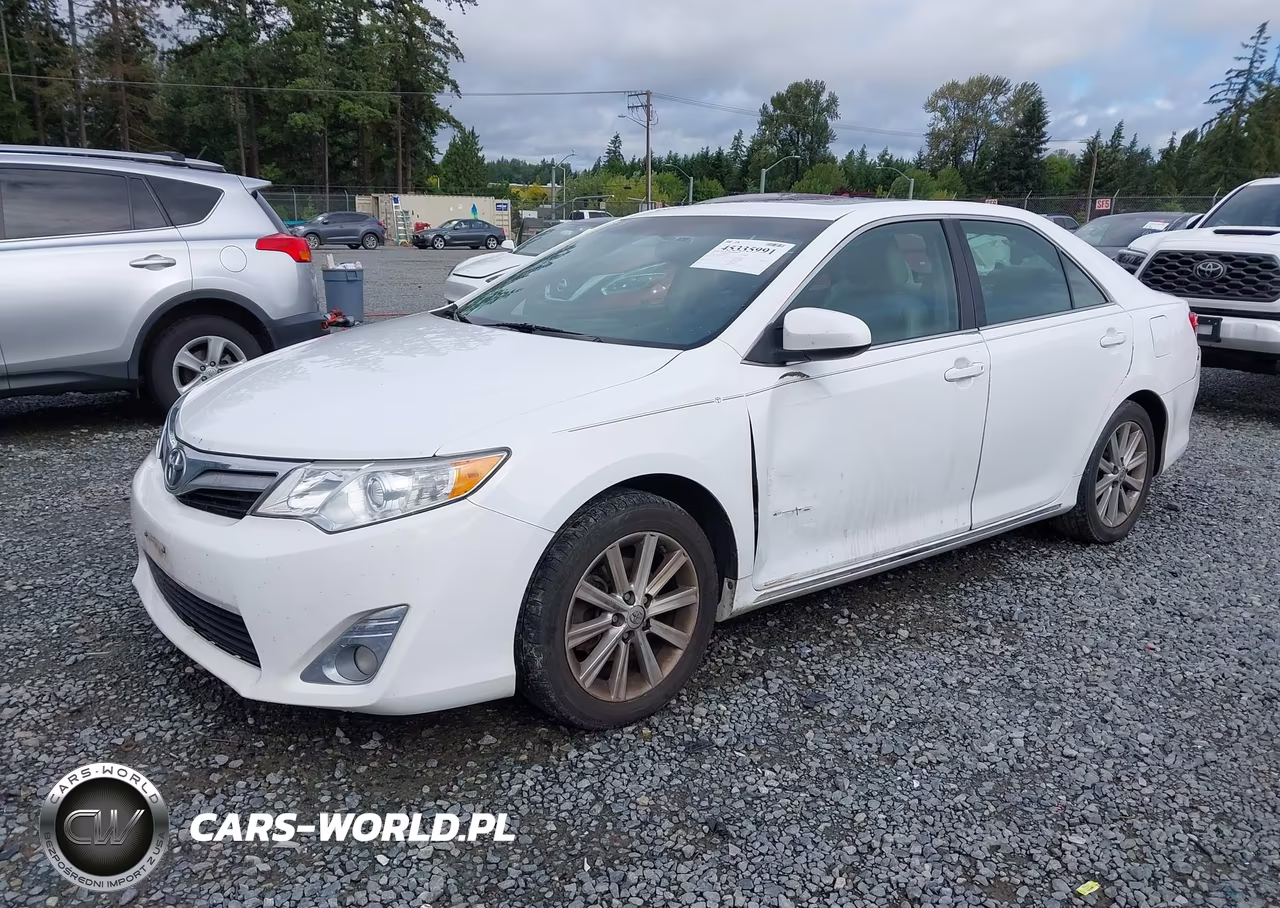 2014 Toyota Camry Xle VIN:4T4BF1FKXER377359 - 2