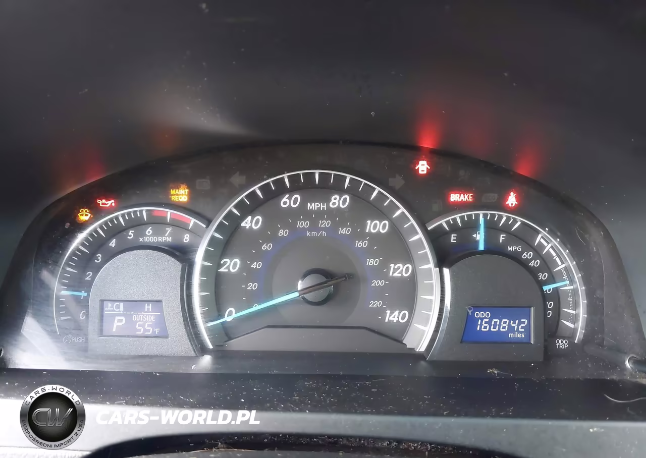 2014 Toyota Camry Xle VIN:4T4BF1FKXER377359 - 7