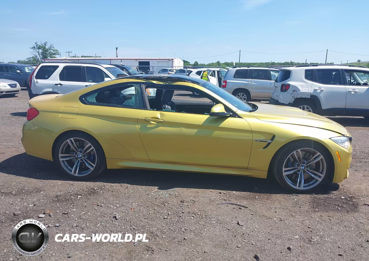 2015 BMW M4 VIN:WBS3R9C57FK329444 - 13