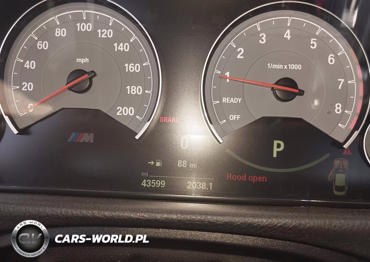 2015 BMW M4 VIN:WBS3R9C57FK329444 - 15