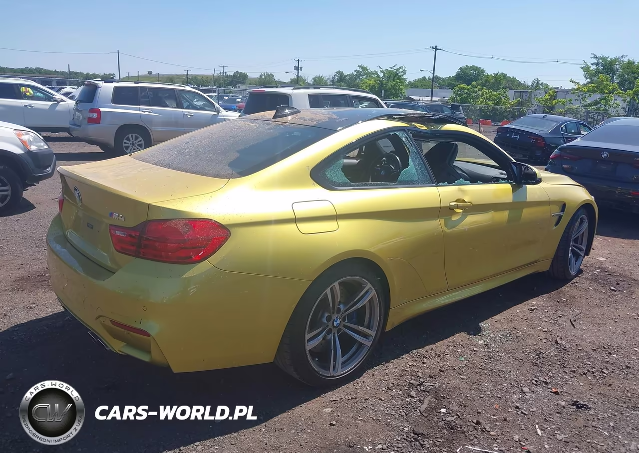 2015 BMW M4 VIN:WBS3R9C57FK329444 - 4