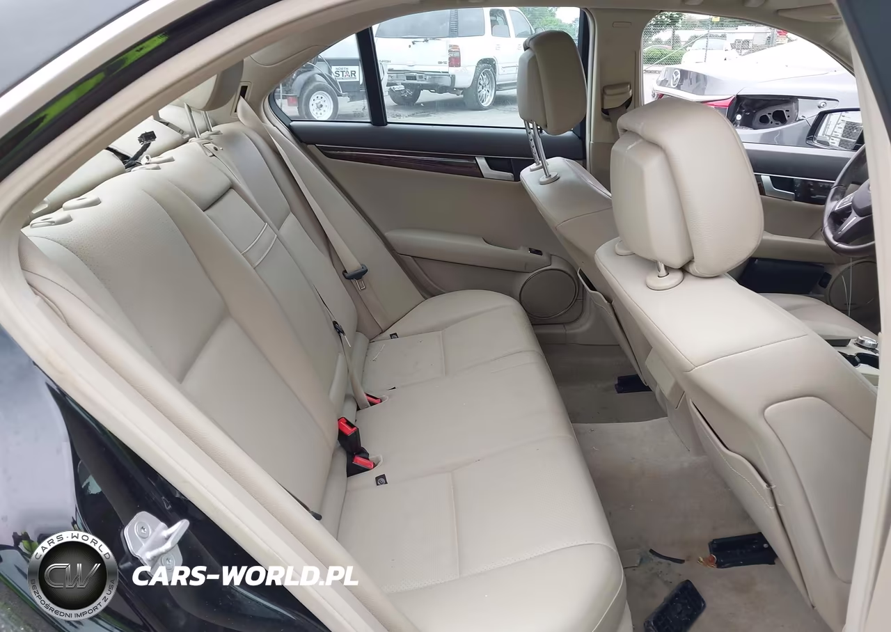 2013 Mercedes-Benz C 250 Luxury VIN:WDDGF4HB4DA831310 - 8