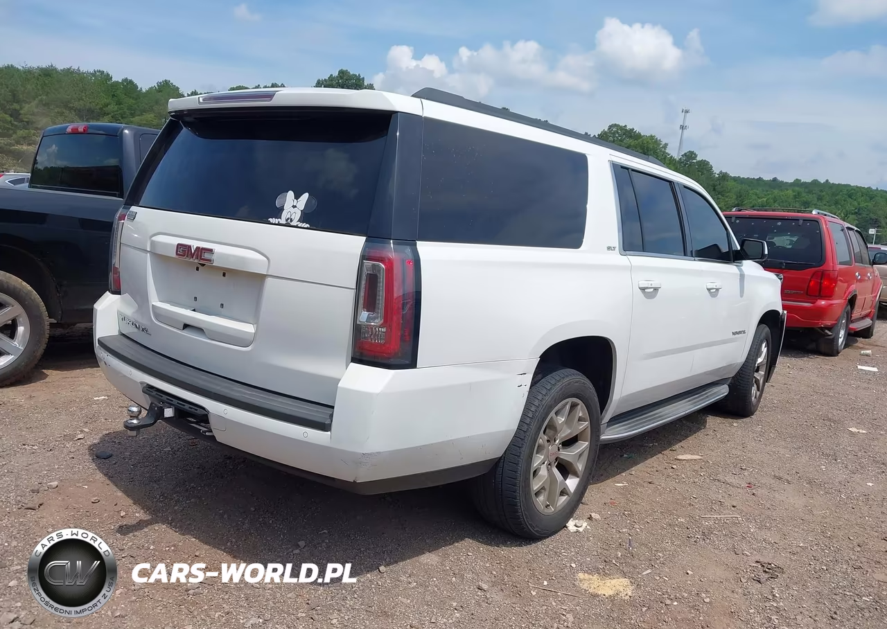 2015 GMC Yukon Xl 1500 Slt VIN:1GKS1HKC1FR510068 - 4
