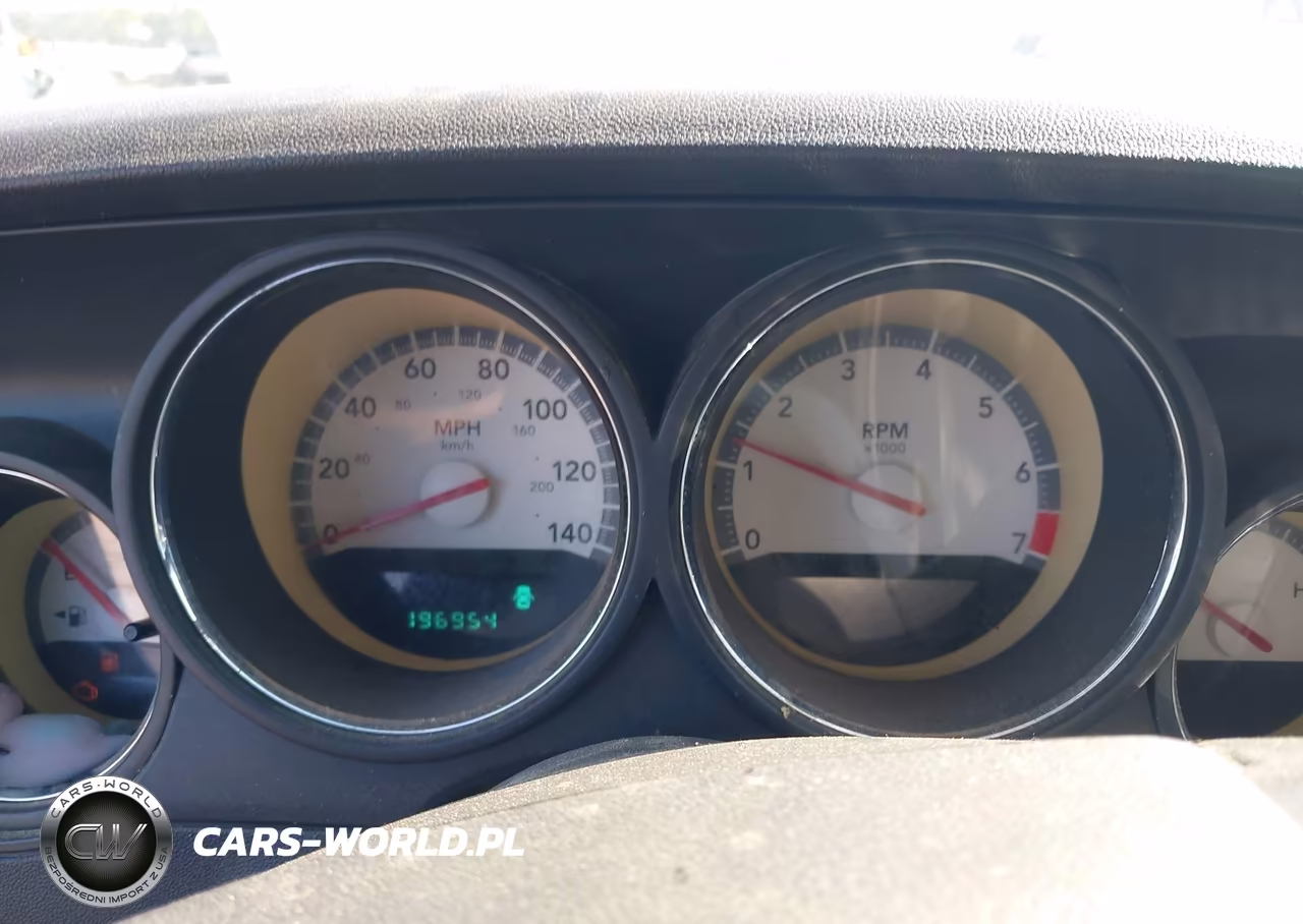 2010 Dodge Challenger Se VIN:2B3CJ4DV1AH282641 - 7