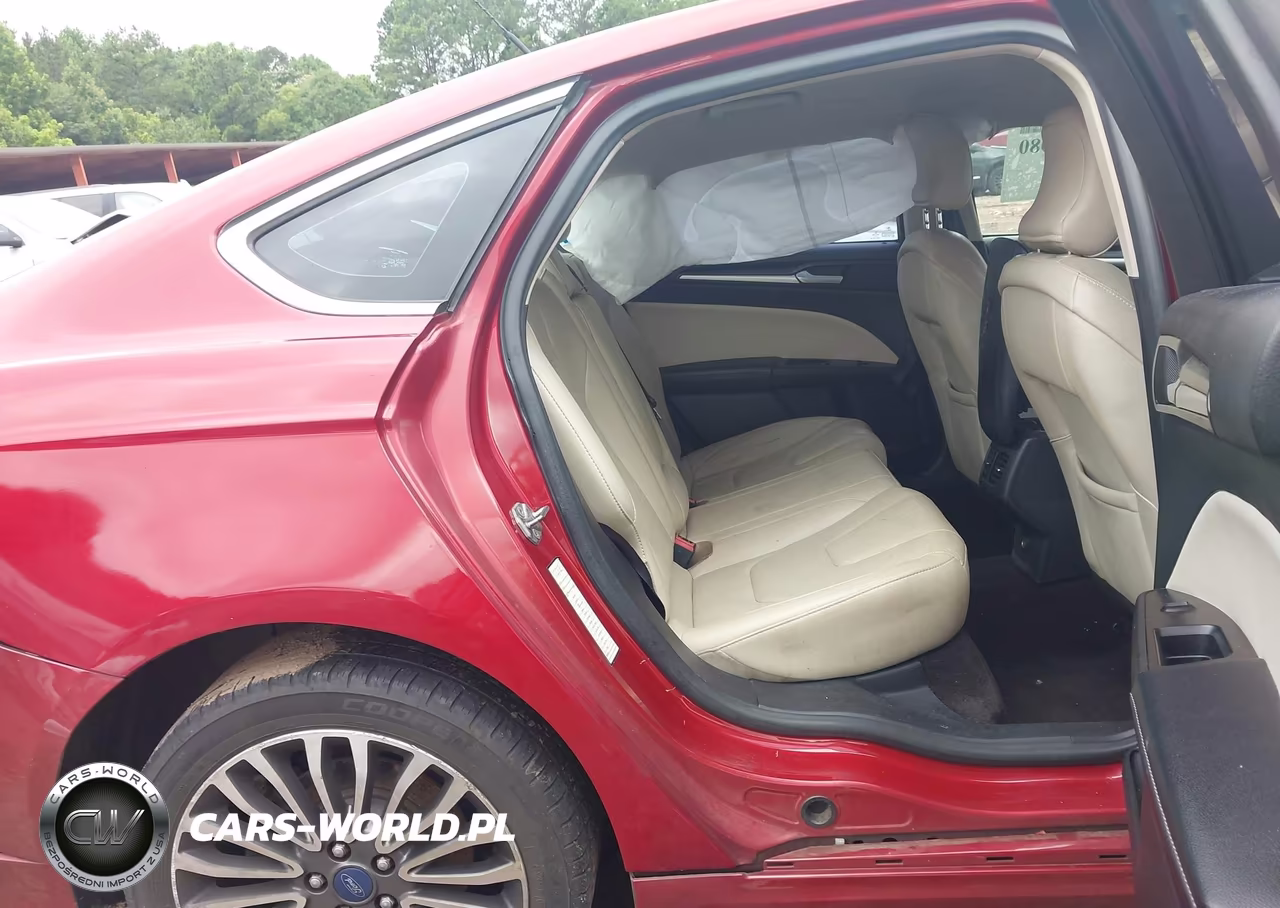 2017 Ford Fusion Titanium VIN:3FA6P0K99HR131446 - 8