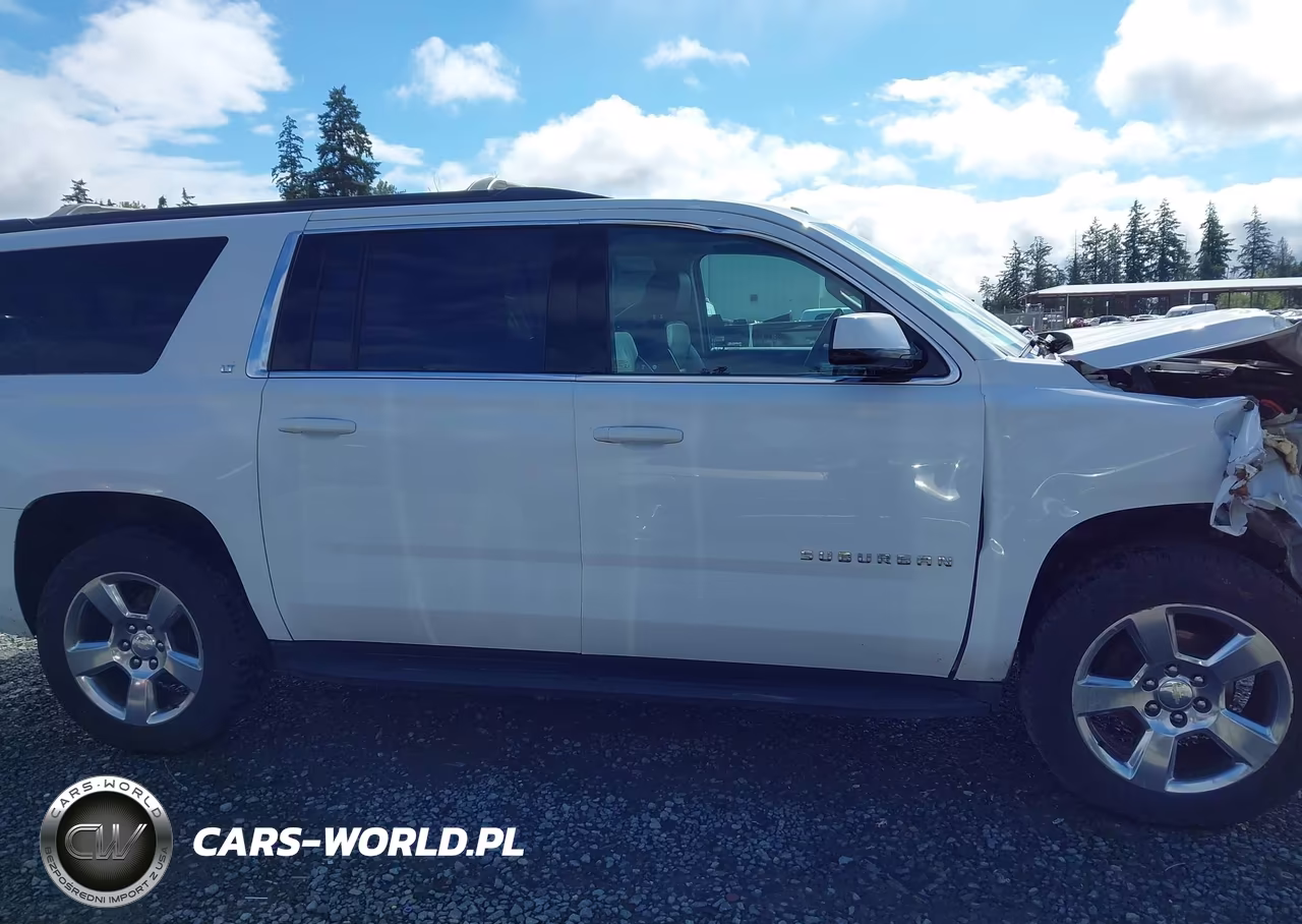2019 Chevrolet Suburban Lt VIN:1GNSKHKC3KR217900 - 13