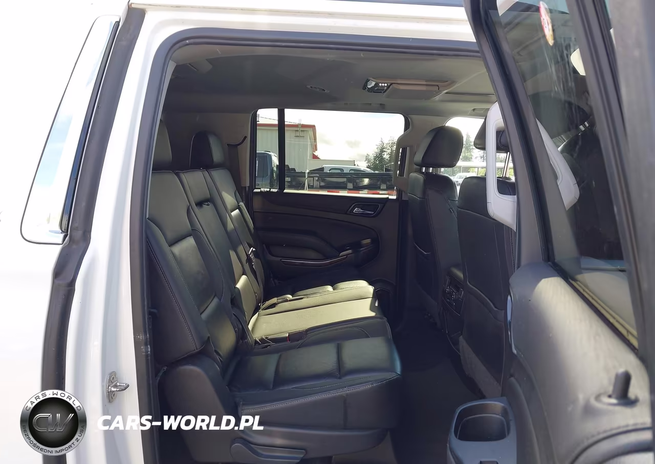 2019 Chevrolet Suburban Lt VIN:1GNSKHKC3KR217900 - 18