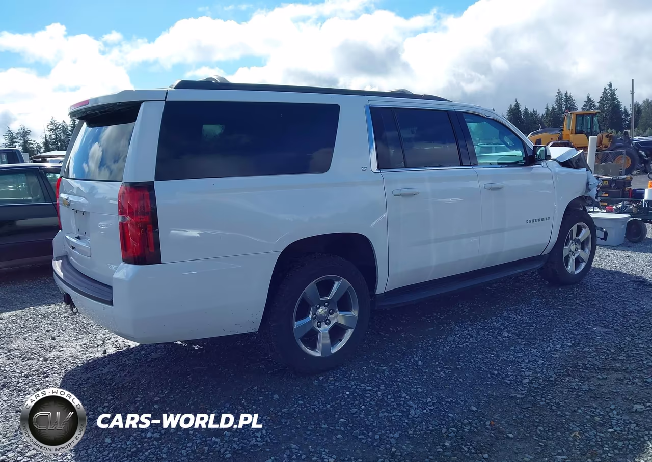 2019 Chevrolet Suburban Lt VIN:1GNSKHKC3KR217900 - 4