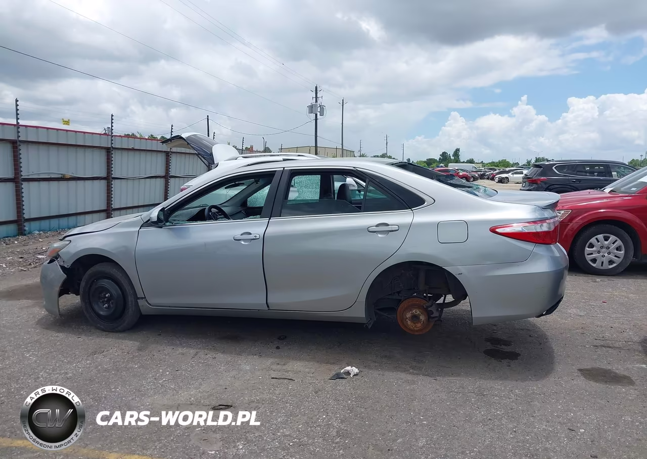 2016 Toyota Camry Se VIN:4T1BF1FK5GU175221 - 14