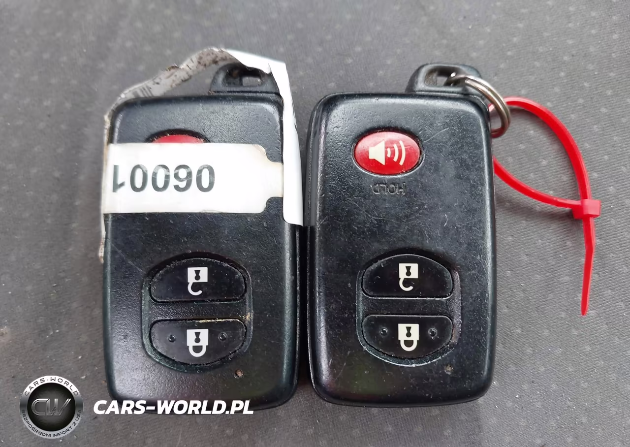 2011 Toyota Prius Three VIN:JTDKN3DU4B5367594 - 11
