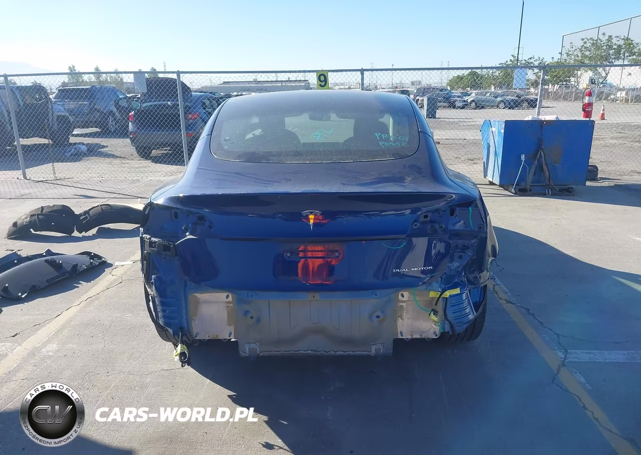 2022 Tesla Model 3 Long Range Dual Motor All-Wheel Drive VIN:5YJ3E1EB3NF366381 - 17