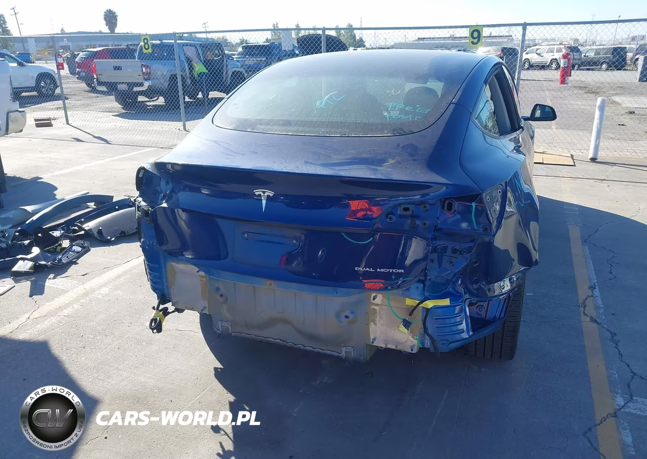 2022 Tesla Model 3 Long Range Dual Motor All-Wheel Drive VIN:5YJ3E1EB3NF366381 - 6